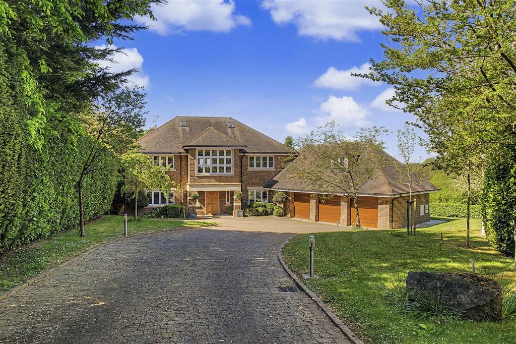 Property photo 1 of 13 Hammondshouse-03.Jpg