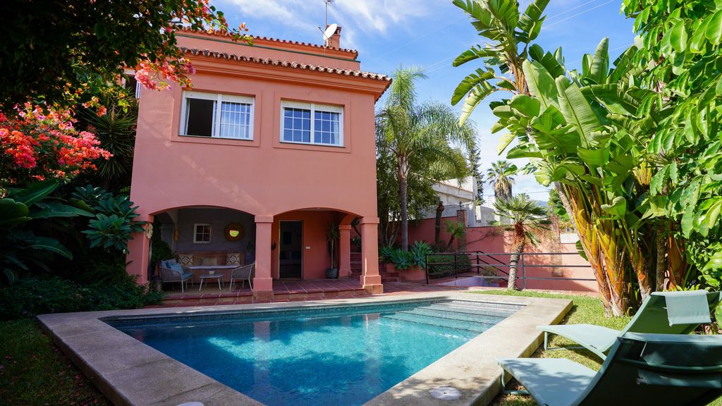 Property photo 1 of 43 Photo 0