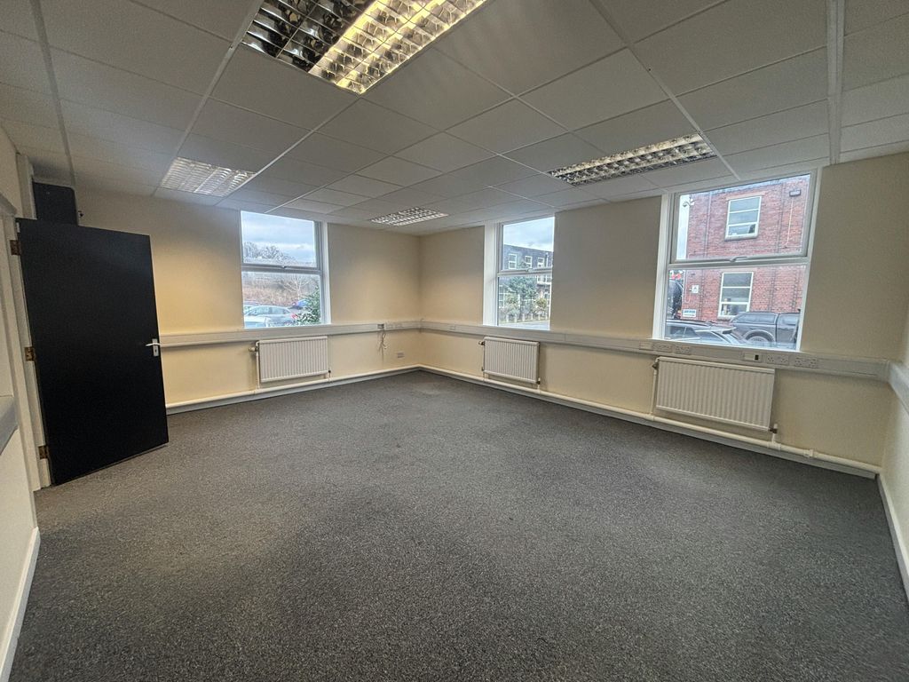 Property photo 3 of 10 G3-G4