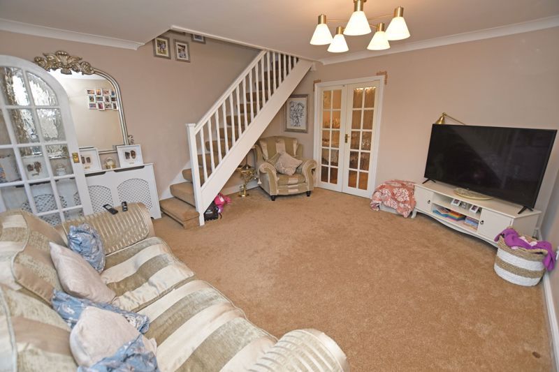 Property photo 3 of 19 Photo 3