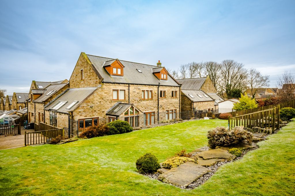 Additional image 31 of 6 bed detached house for saleVilla Gardens, Halifax, West Yorkshire HX3