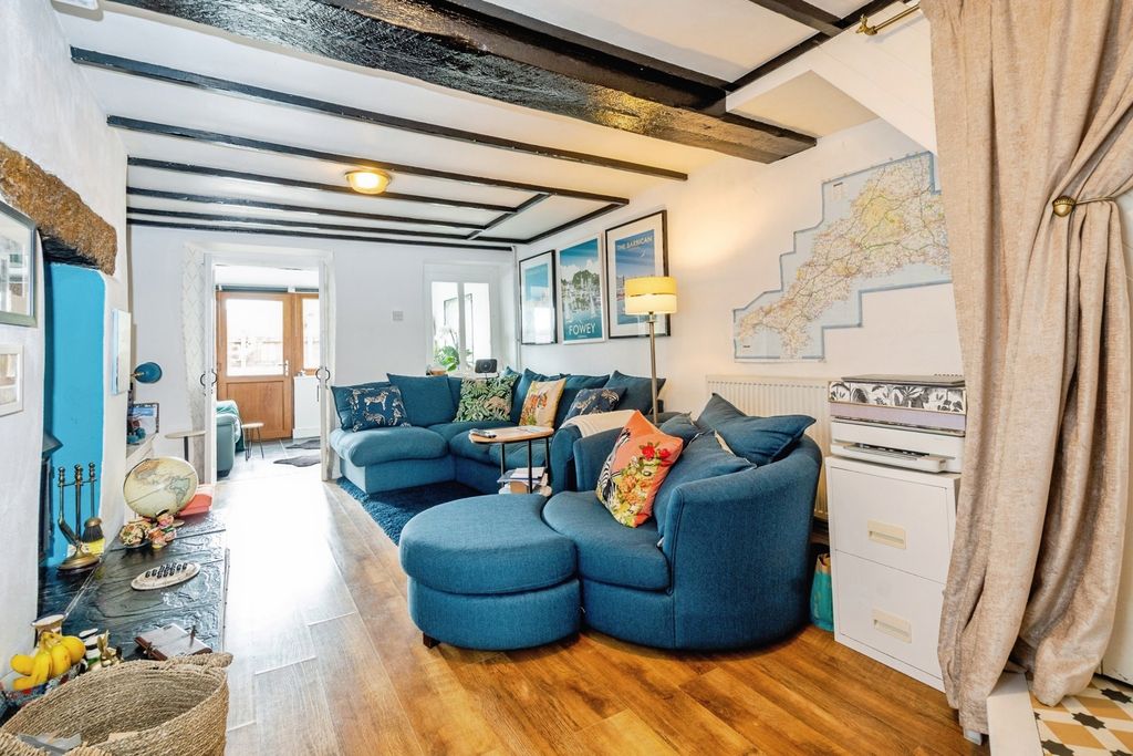Property photo 1 of 19 Pbox-Img.Jpg