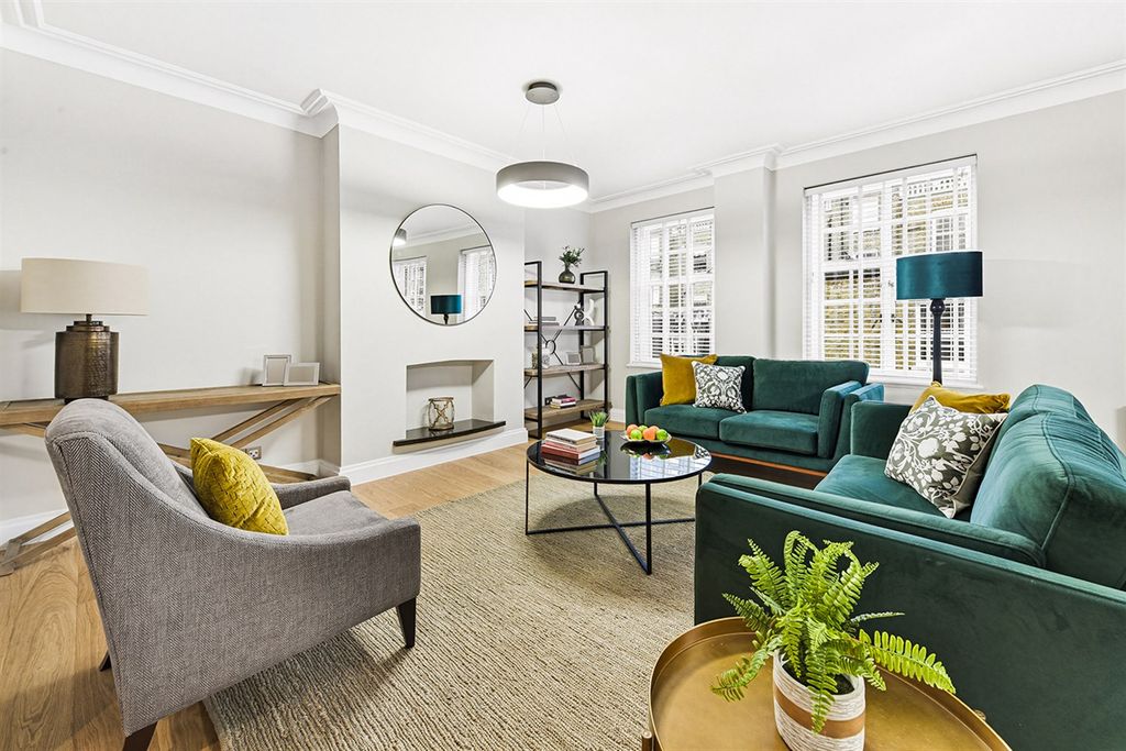 Property photo 1 of 13 (Main)