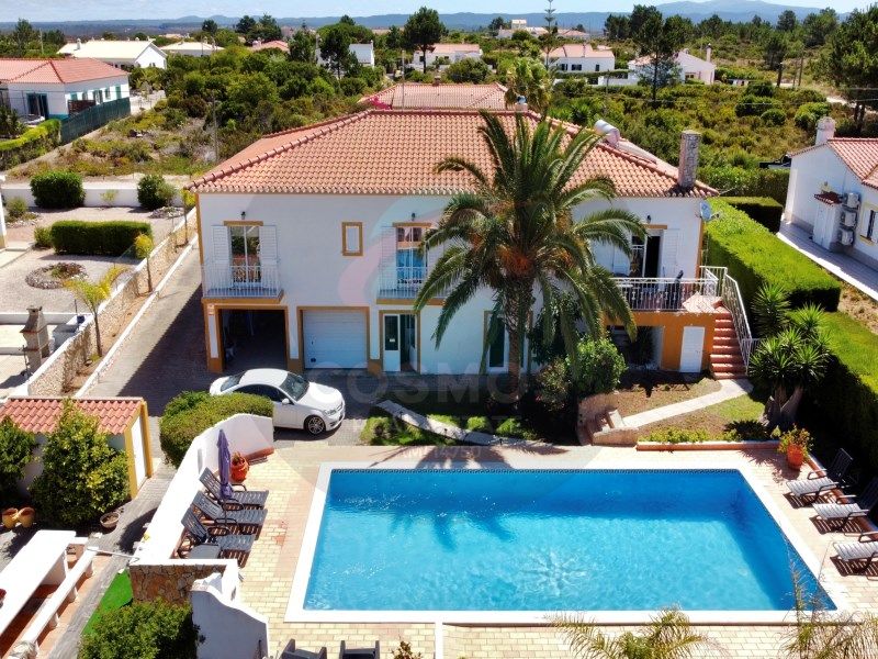 Property photo 2 of 48