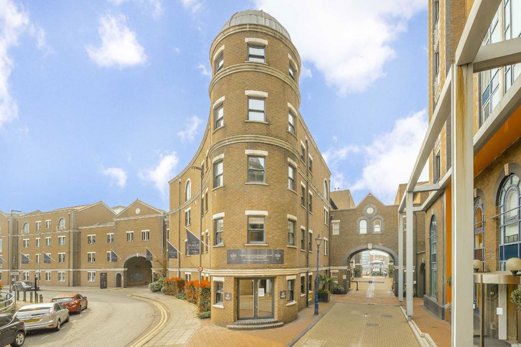 Property photo 1 of 6