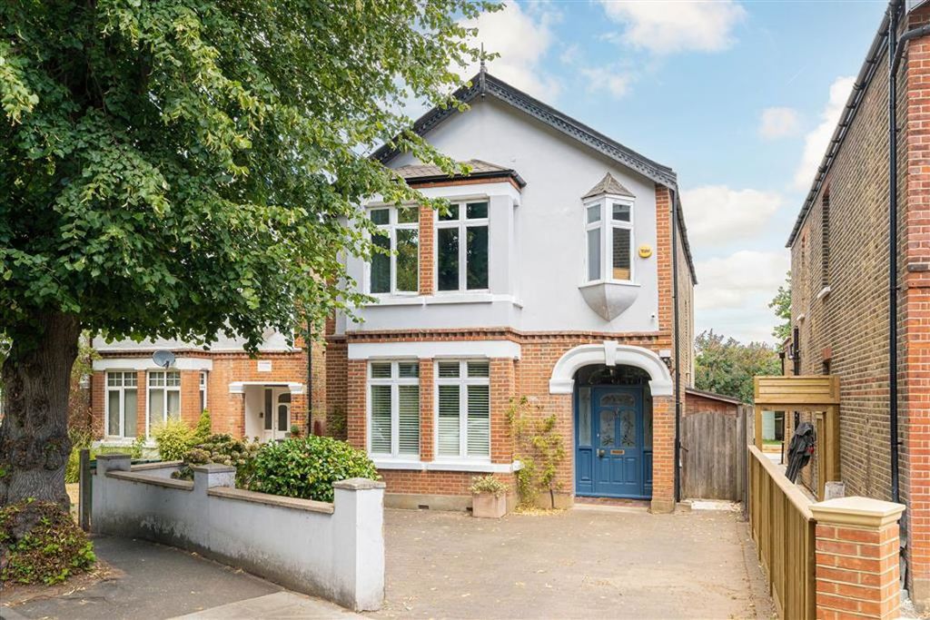 Property photo 1 of 9