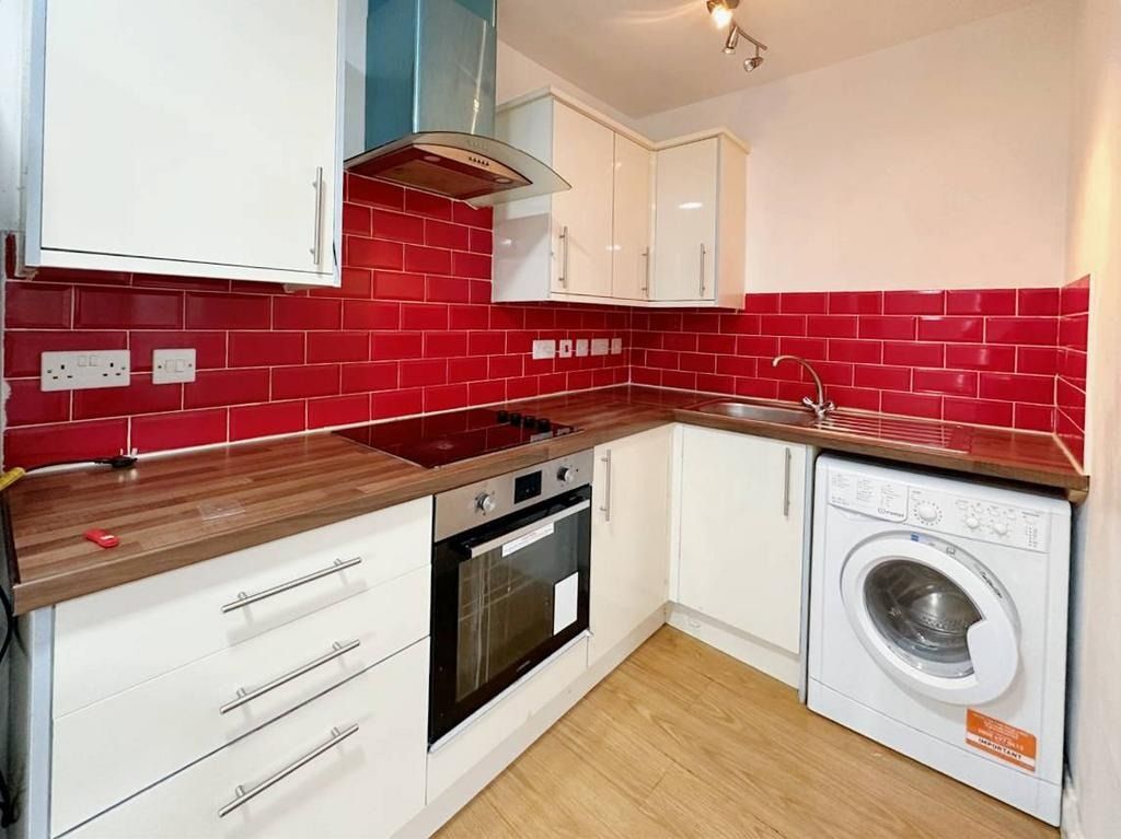 Property photo 1 of 4