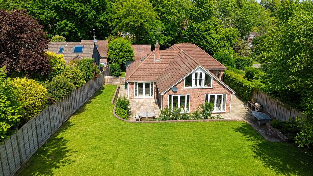 Property photo 1 of 18 Picture No. 20