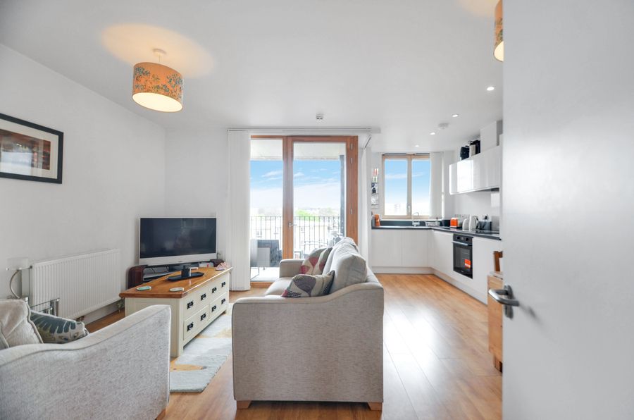 Property photo 1 of 24 Open Plan Living Room (4).Jpg