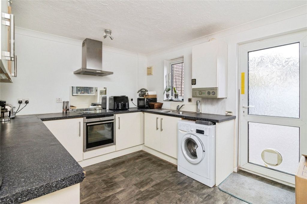 Property photo 3 of 15 Picture No. 19