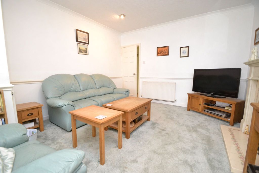 Property photo 3 of 17 Photograph 3
