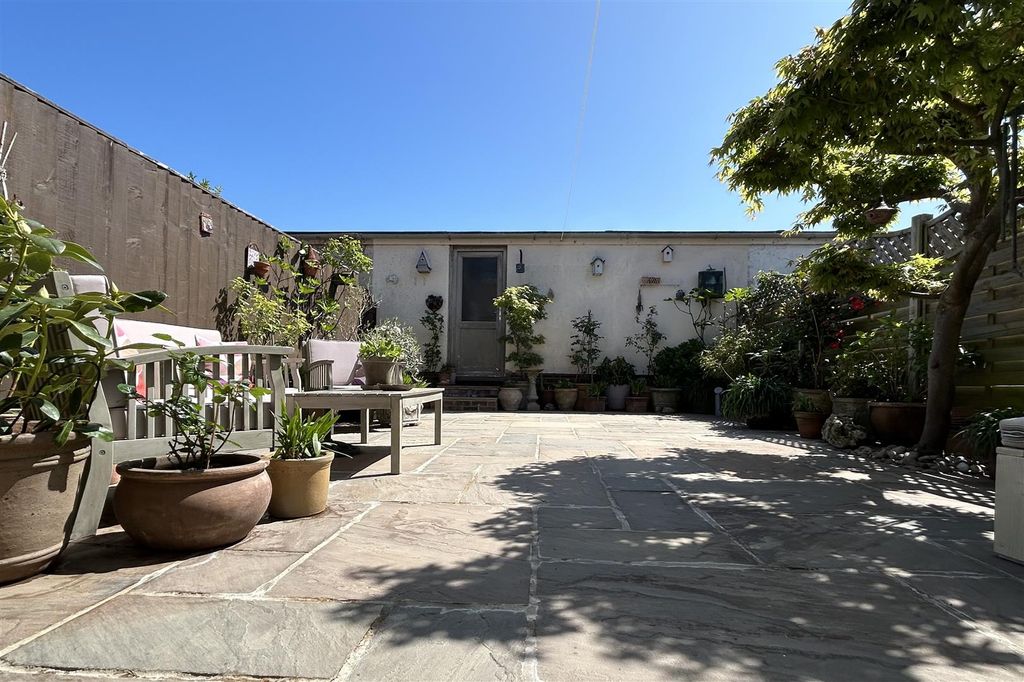 Property photo 3 of 20 Img_8285.Jpg