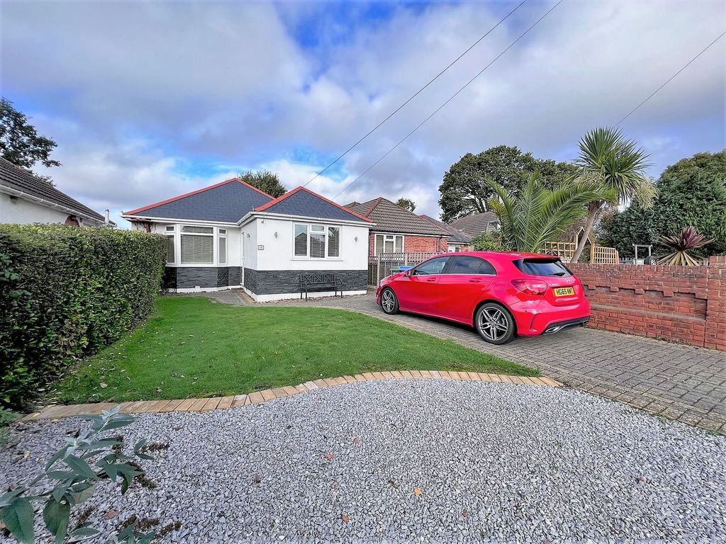 Property photo 1 of 27