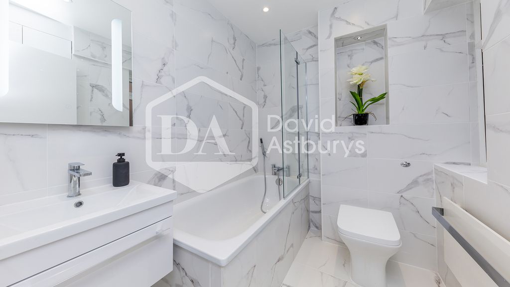 Property photo 3 of 4 Img_17996_13_Original