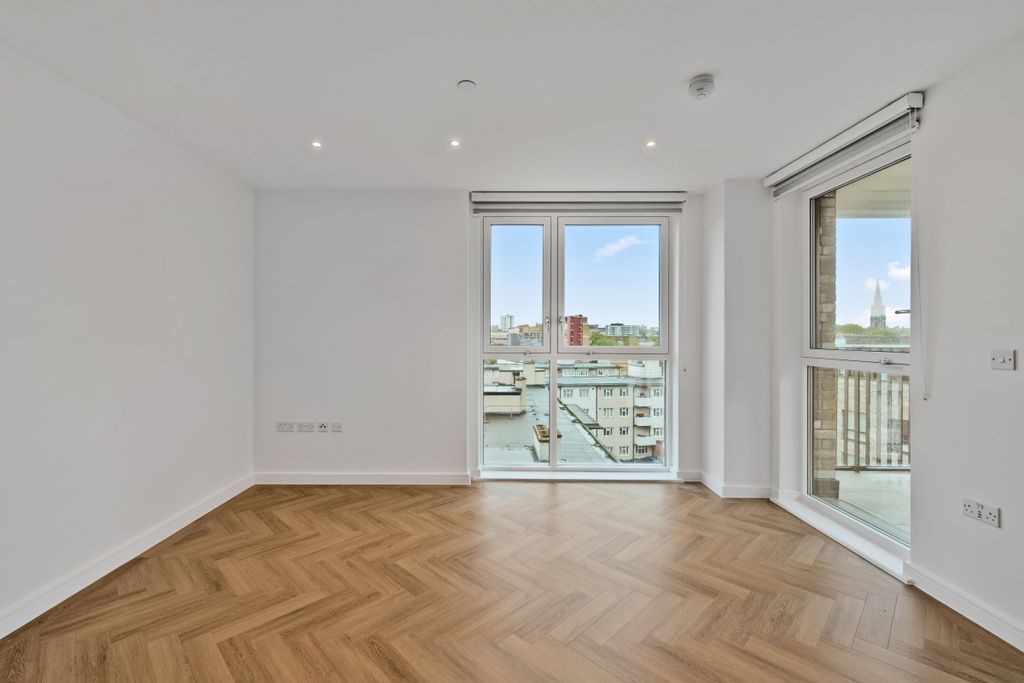 Property photo 1 of 16 2-16