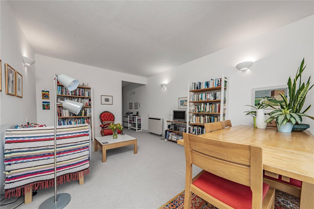 Property photo 3 of 15 Picture No. 08