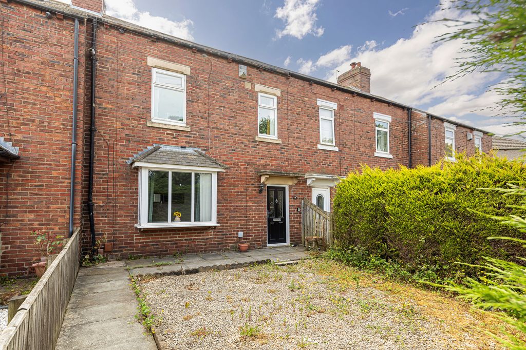 Property photo 1 of 26