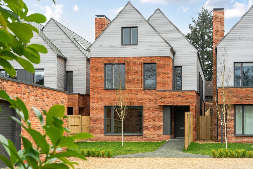 Additional image 11 of 5 bed detached house for saleLondon Road, Liphook GU30