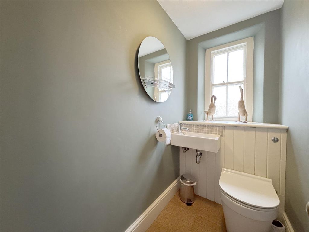 Additional image 14 of 4 bed property for salePerranporth TR6