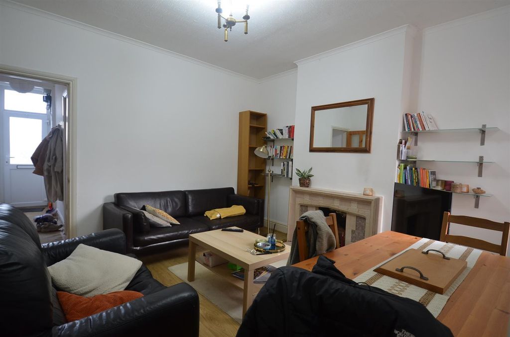 Property photo 3 of 12 Zzfms_Jxdek15_-Vie4Crq.Jpg