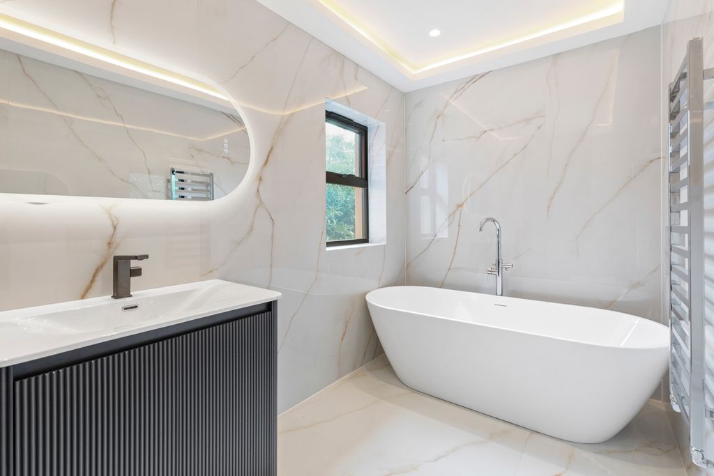 Additional image 16 of 5 bed detached house for saleThe Pipers Pipers Green Lane, Edgware HA8