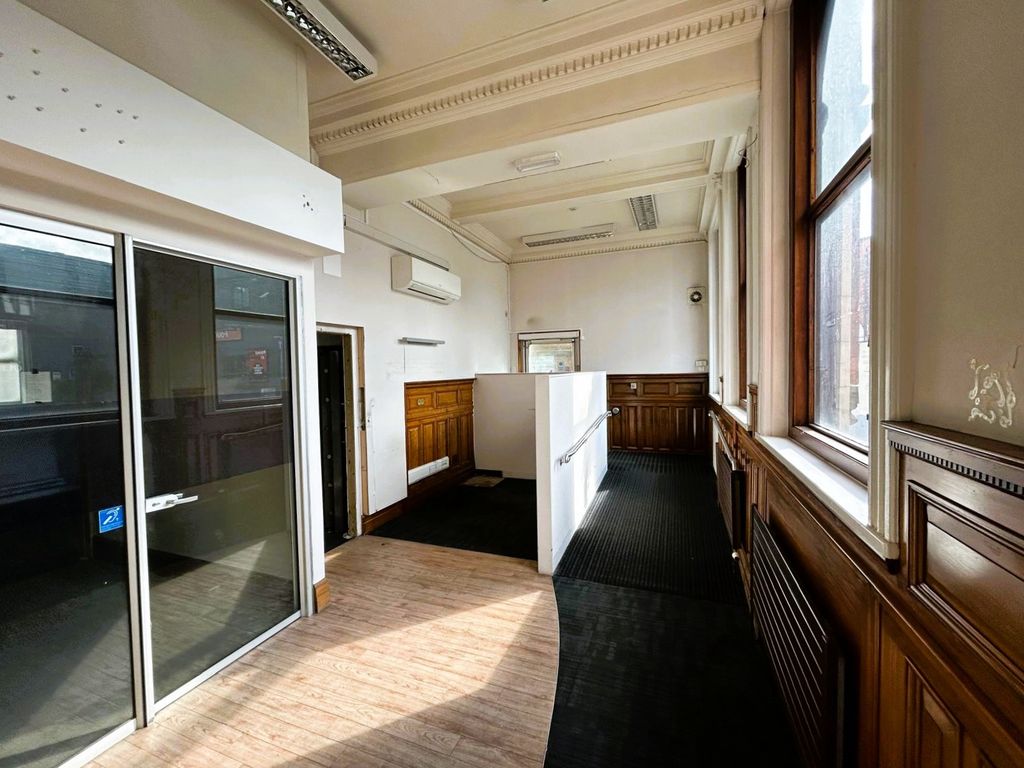 Property photo 2 of 16 Photo 18