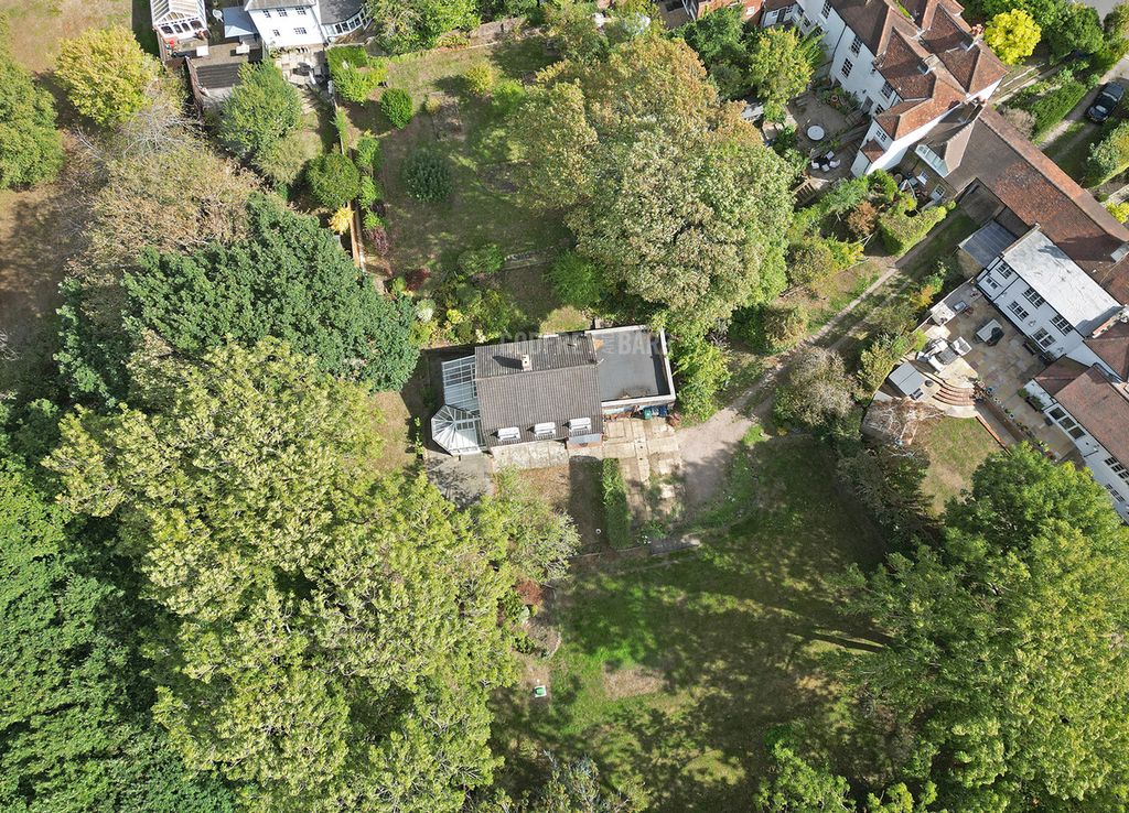 Property photo 1 of 27