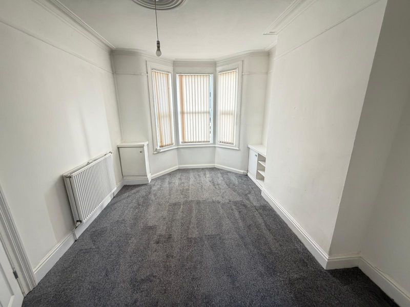 Property photo 2 of 8 Photo 10