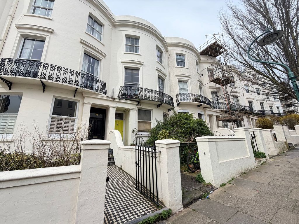 Property photo 1 of 3