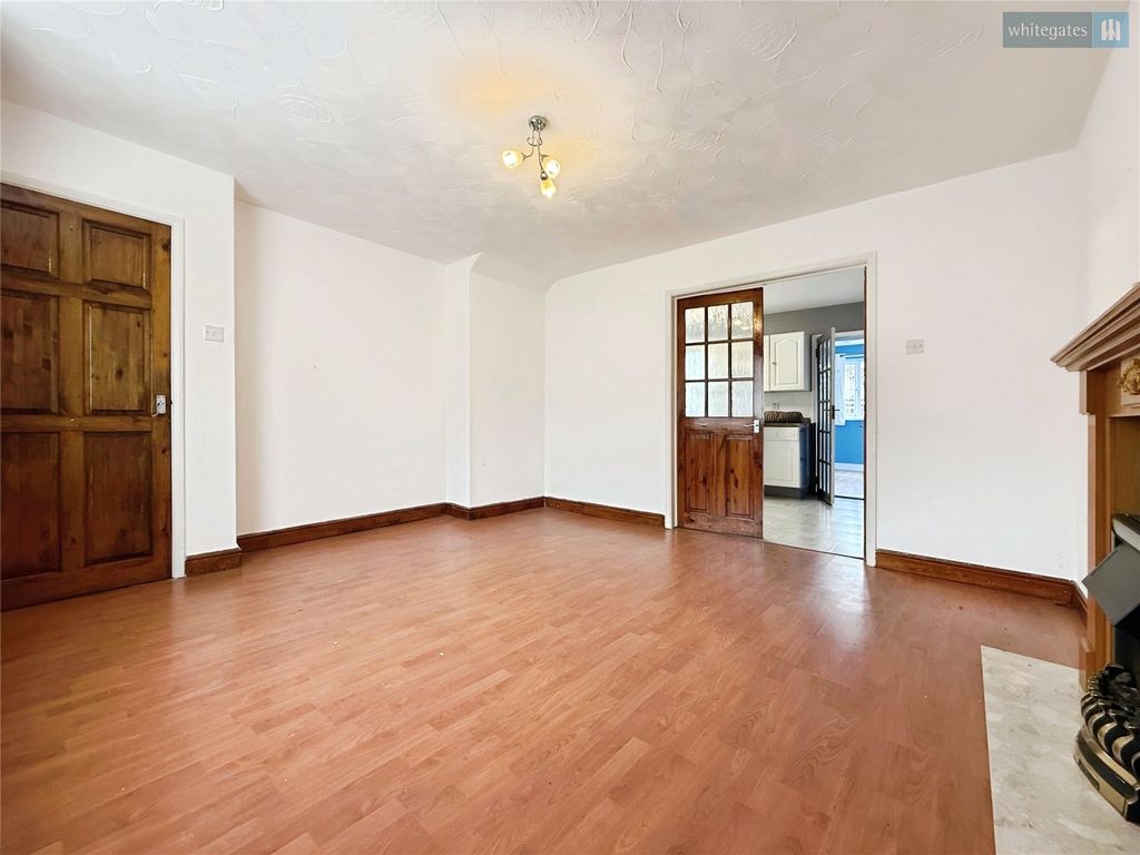 Property photo 2 of 13 Picture No. 06