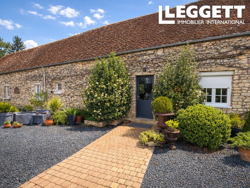 Property photo 2 of 10