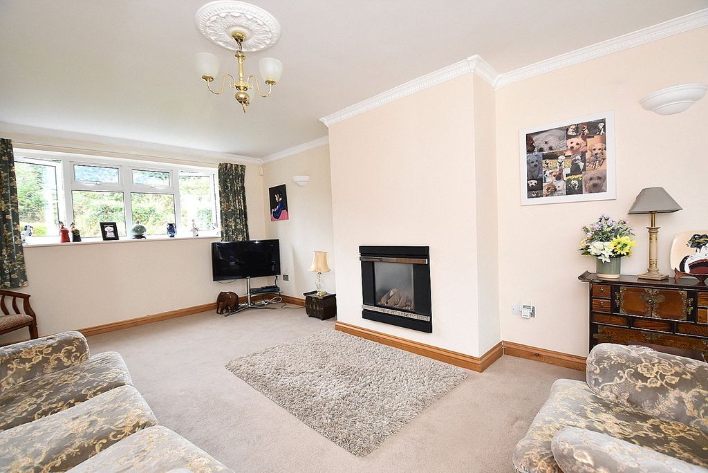 Property photo 3 of 18 Picture No. 09