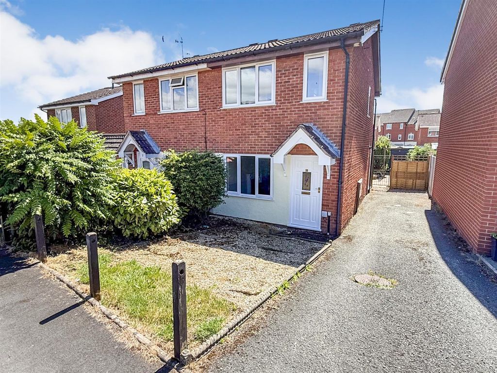 Property photo 1 of 10 0B0571A6-7cd3-40Fe-B865-278B8Ade9427.Jpg