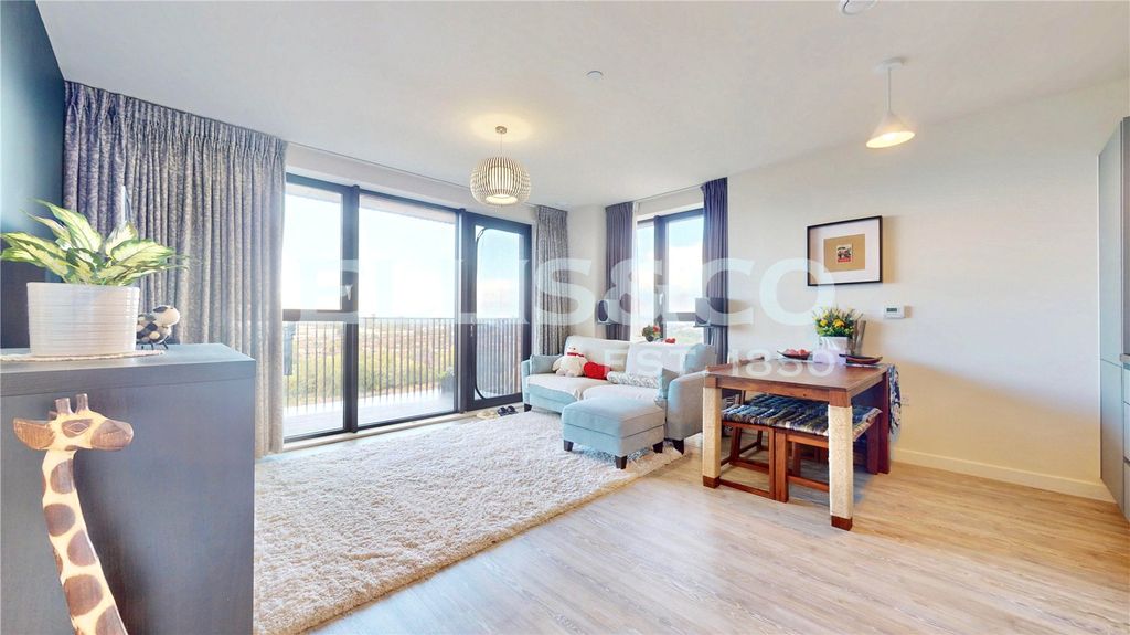 Property photo 2 of 10 Picture No. 04