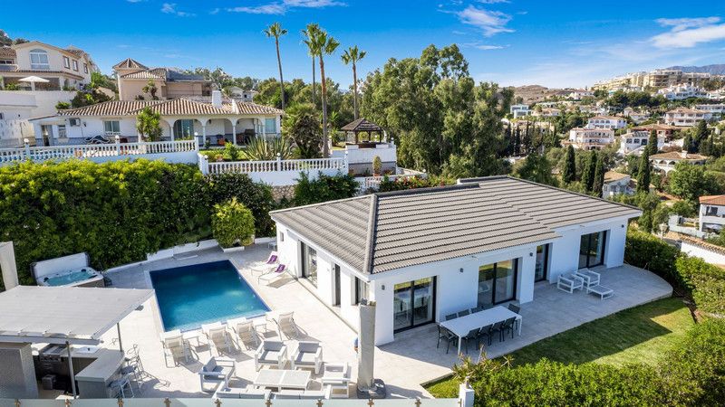 Property photo 3 of 34