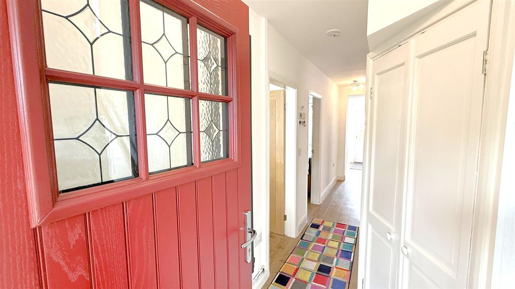 Property photo 2 of 28 Img_8967.Jpeg