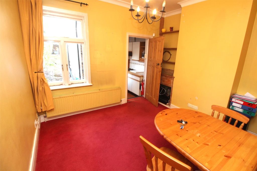 Property photo 3 of 9 Picture No. 22
