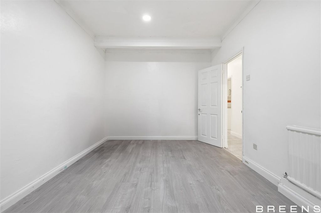 Property photo 3 of 21 Img_3968.Jpg