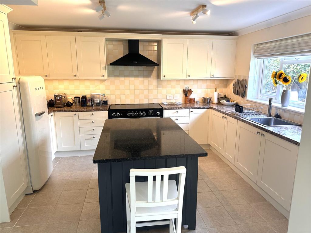Property photo 3 of 13 Kitchen.Jpg