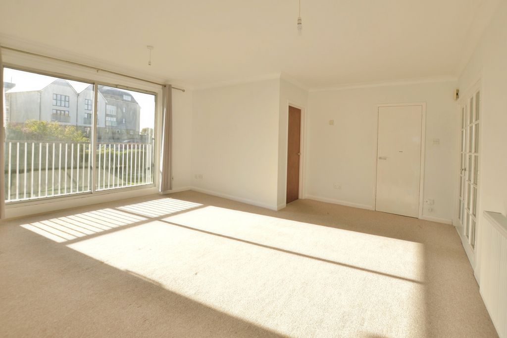 Property photo 3 of 14 Pbox-Img.Jpg