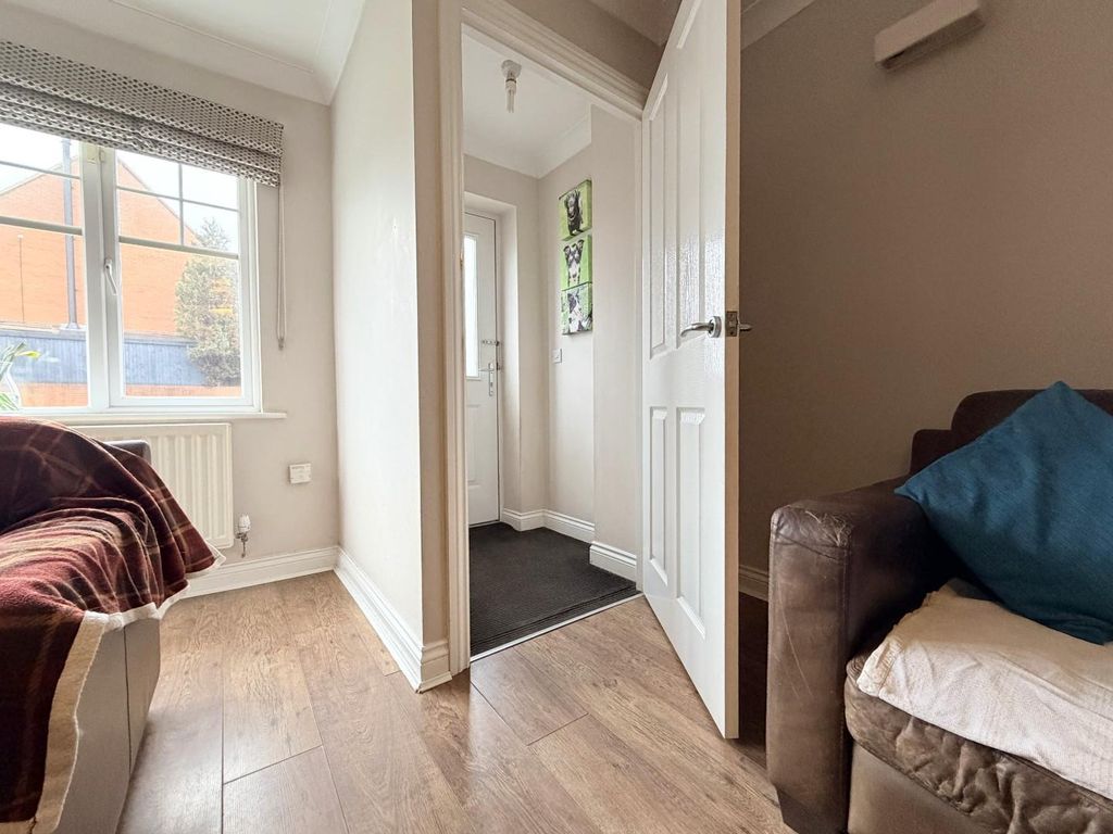 Property photo 2 of 23 Entrance