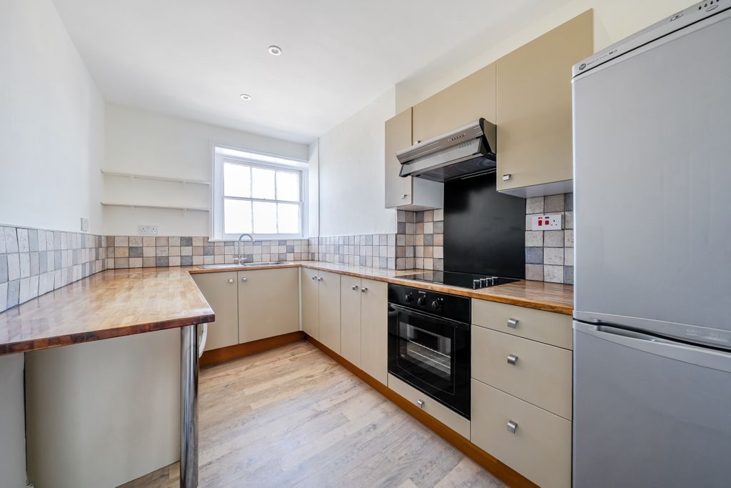 Property photo 3 of 22 1271036 (3)