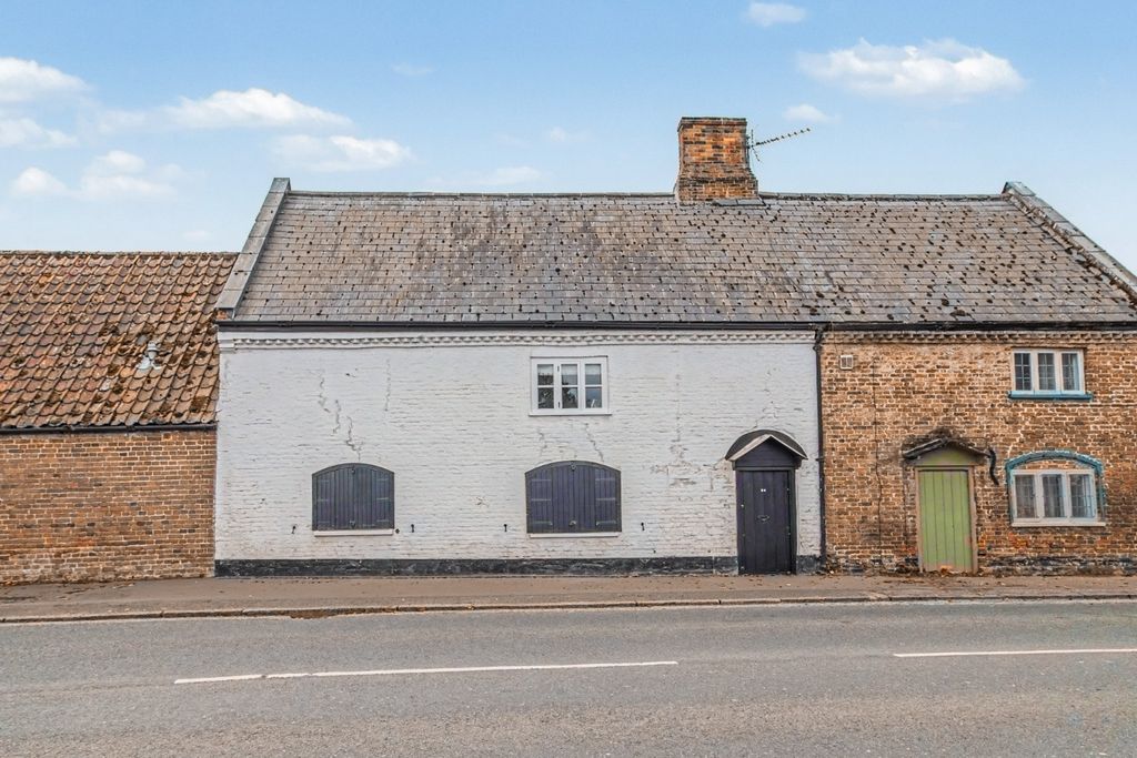 Property photo 1 of 25 5412472