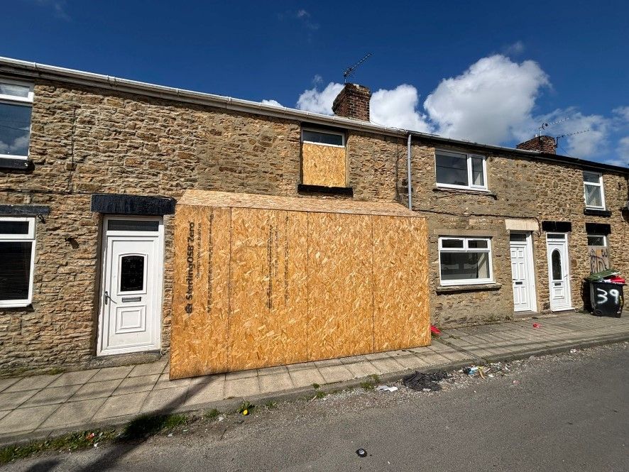 Property photo 2 of 3