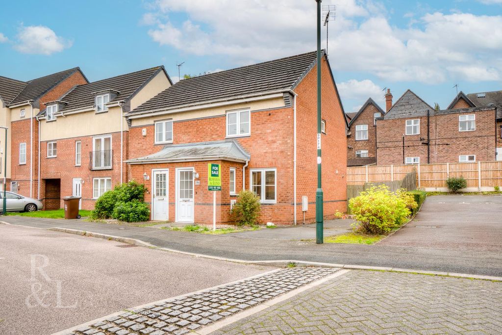 Property photo 1 of 13 Batched (1).Jpg