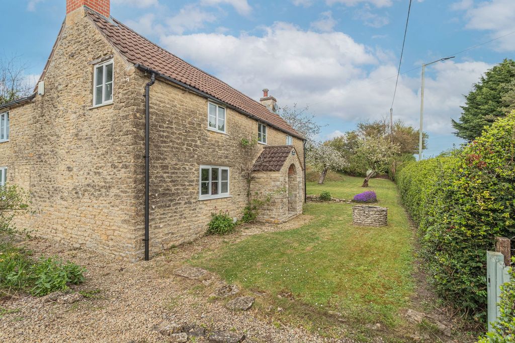 Property photo 1 of 22