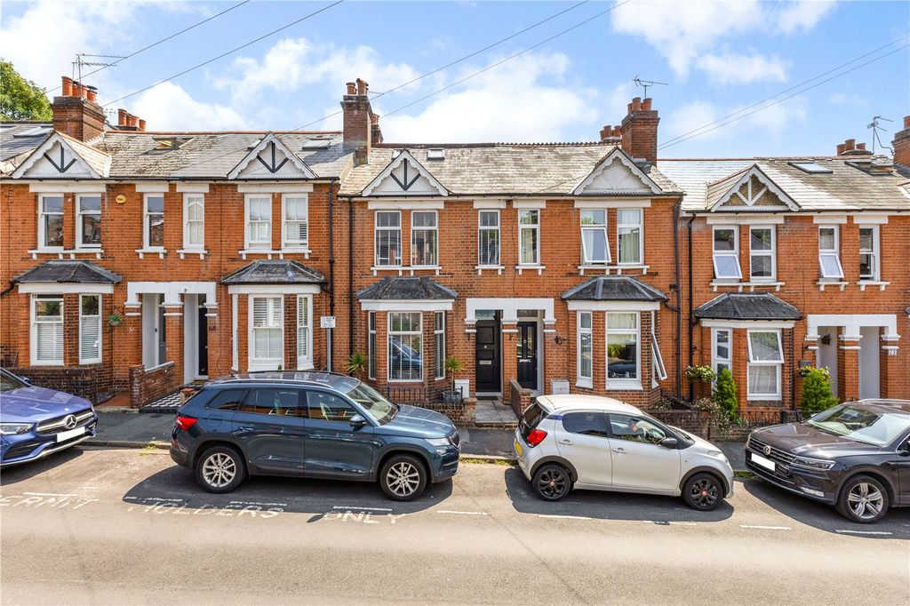 Property photo 1 of 11 Front Aspect