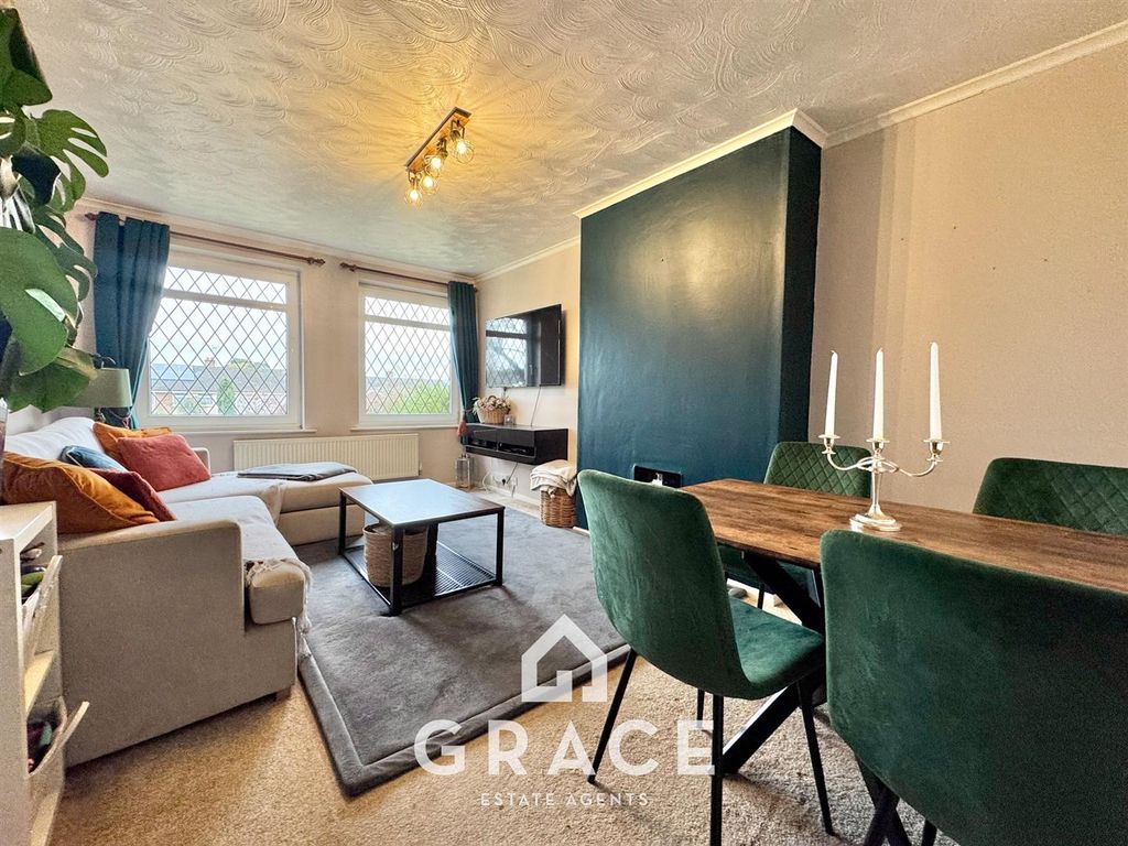 Property photo 2 of 34 Img_6076.Jpg