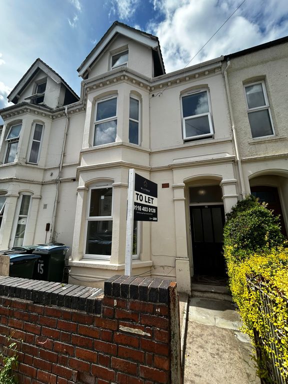 Property photo 1 of 1