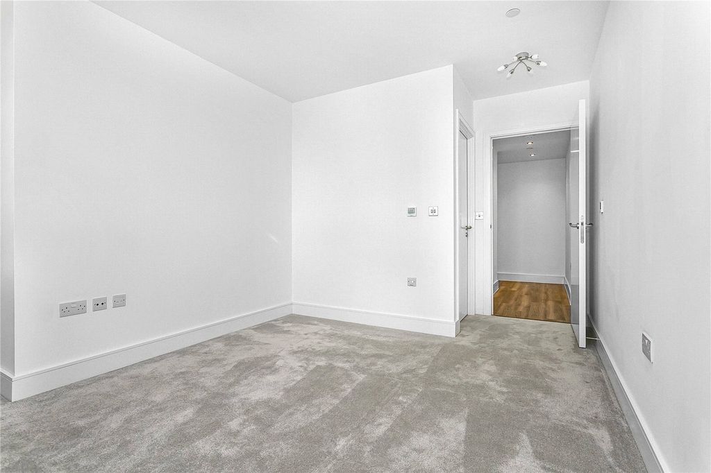 Property photo 3 of 12 Picture No. 04